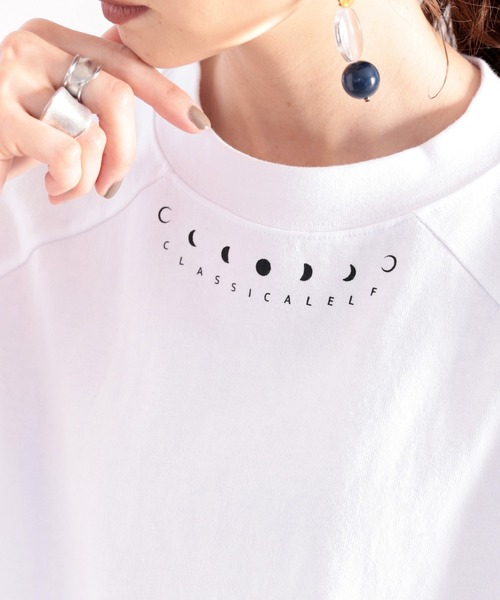 classicalelf(クラシカルエルフ)の「綿100% USAコットン。月グラフィックプリントモックネックTシャツ(Tシャツ/カットソー・レディース・ホワイト/ブラック/オリーブ/グレイッシュベージュ・MEDIUM/LARGE/X-LARGE/XX-LARGE)」の21枚目の写真