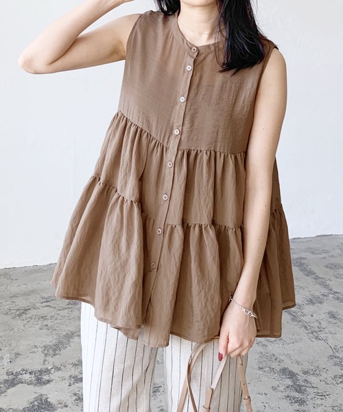 LIAN（リアン）の「ノースリーブシアーティアードブラウス（シャツ