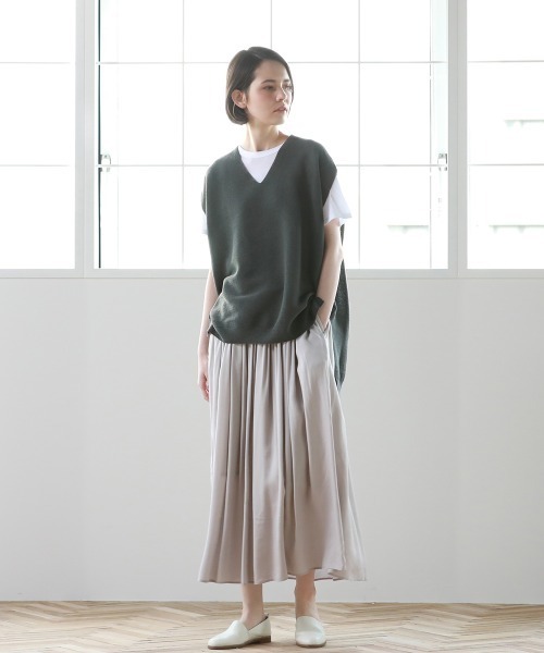 Pao de lo（パオデロ）の「美濃和紙ジレ（ニット/セーター・レディース・グレー/オレンジ/チャコールグレー・9号/7号）」の12枚目の写真