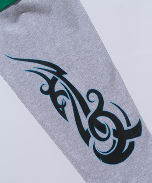 XLARGE（エクストララージ）の「TRIBAL LAYERED L/S TEE（Tシャツ/カットソー・メンズ・ブラック/ブラウン/グリーン・S/M/L/XL）」の10枚目の写真