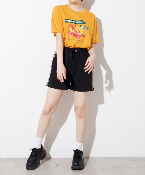 WEGO(ウィゴー)の「WEGO/HOTDOGスケボーTシャツ(Tシャツ/カットソー・レディース・ダークオレンジ/ダークグリーン・MEDIUM/X-LARGE/LARGE/SMALL)」の8枚目の写真