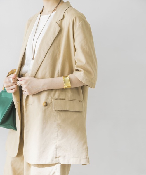 URBAN RESEARCH（アーバンリサーチ）の「リネン混ハーフスリーブジャケット（その他アウター・レディース・ベージュ/ライトカーキ・FREE）」の6枚目の写真