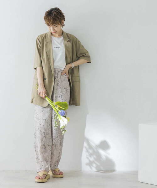 URBAN RESEARCH（アーバンリサーチ）の「リネン混ハーフスリーブジャケット（その他アウター・レディース・ベージュ/ライトカーキ・FREE）」の17枚目の写真