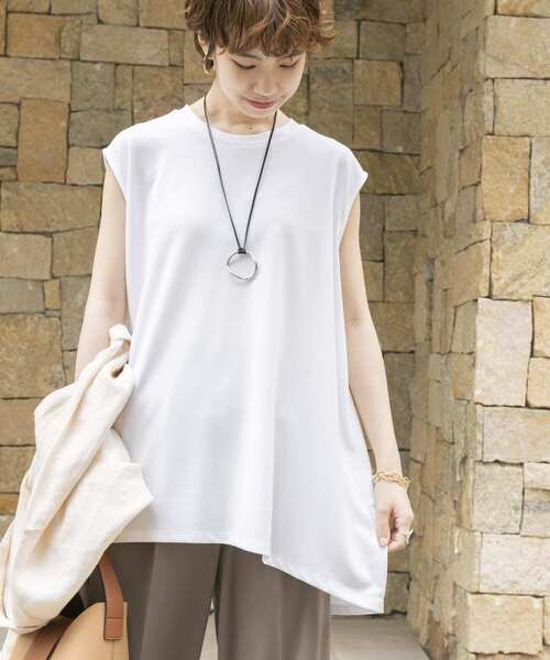 URBAN RESEARCH（アーバンリサーチ）の「ノースリーブコクーンカットソー（Tシャツ/カットソー・レディース・ブラック/ブラウン系その他/ホワイト・FREE）」の6枚目の写真