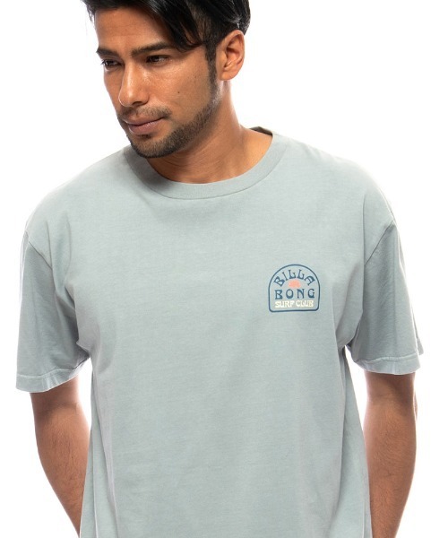 BILLABONG（ビラボン）の「BILLABONG メンズ WAVE WASHED TANZANIA Ｔシャツ 【2021年夏モデル】/ビラボンバックプリント半袖Tシャツ（Tシャツ/カットソー・メンズ・チャコールグレー/ブラック・MEDIUM/LARGE/X-LARGE）」の8枚目の写真