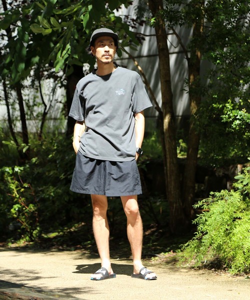 BILLABONG（ビラボン）の「BILLABONG メンズ WAVE WASHED TANZANIA Ｔシャツ 【2021年夏モデル】/ビラボンバックプリント半袖Tシャツ（Tシャツ/カットソー・メンズ・チャコールグレー/ブラック・MEDIUM/LARGE/X-LARGE）」の14枚目の写真