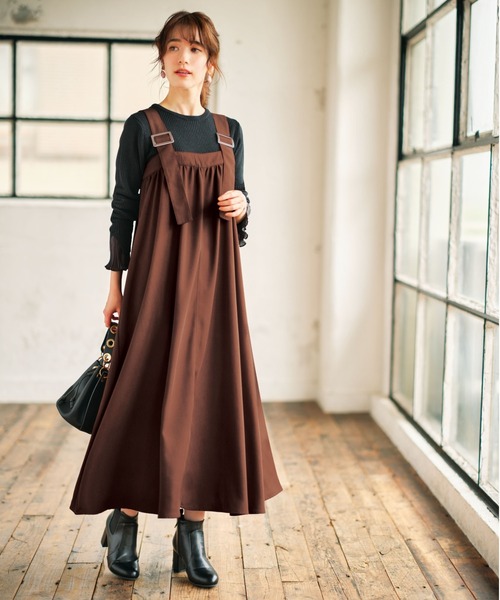 GeeRA(ジーラ)の「デザインヒールショートブーツ(ブーツ・レディース・ブラック/ブラック系その他・X-LARGE/LARGE/MEDIUM/SMALL)」の8枚目の写真