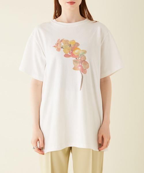 MADEMOISELLE ROPE'（マドモアゼル ロペ）の「TOLIGHT フラワーショートスリーブTシャツ（Tシャツ/カットソー・レディース・ホワイト/チャコールグレー・38）」の12枚目の写真
