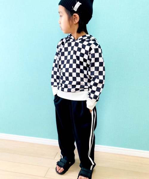 THE CASUAL（カジュアル）の「ダンボール サイドライン ペイズリー シェフパンツ キッズ（スウェットパンツ・キッズ・グレー系その他/ベージュ系その他/ベージュ/グレー系その他2/ブラック/ブラウン系その他/ブラック系その他/ブラウン/チャコール/杢グレー・140cm/120cm/110cm/130cm/150cm/160cm/100cm）」の21枚目の写真