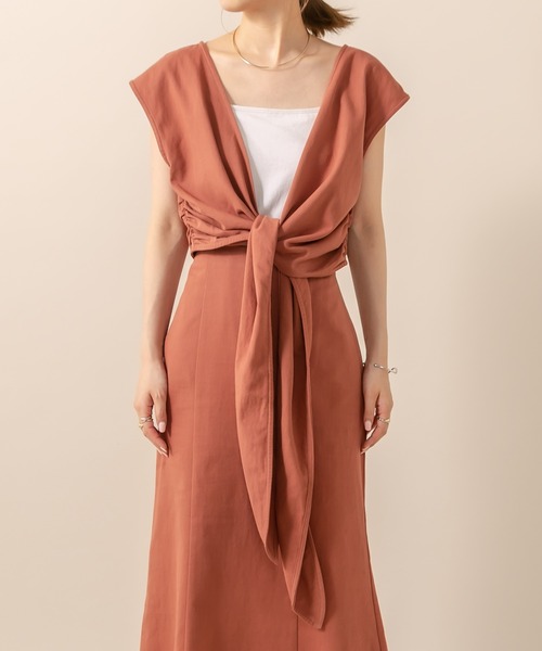 mline（エムライン）の「[mline] WEB限定 クロスデザイントップス（シャツ/ブラウス・レディース・ベージュ/オレンジ/ブラック・FREE）」の15枚目の写真