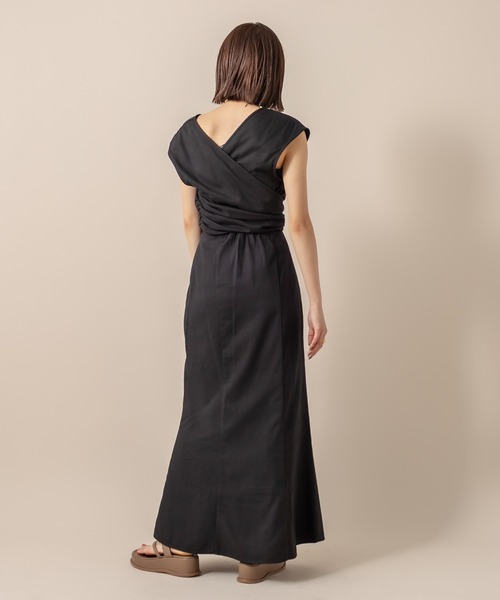 mline（エムライン）の「[mline] WEB限定 クロスデザイントップス（シャツ/ブラウス・レディース・ベージュ/オレンジ/ブラック・FREE）」の22枚目の写真