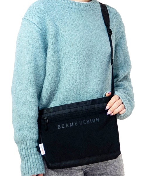 BEAMS DESIGN(ビームス デザイン)の「BEAMS DESIGN(ビームス デザイン) エラスティックメッシュ サコッシュバッグ(ショルダーバッグ・メンズ・ブラック/ネイビー/レッド/ベージュ/グレー/サンドベージュ/ライトグレー・FREE)」の18枚目の写真