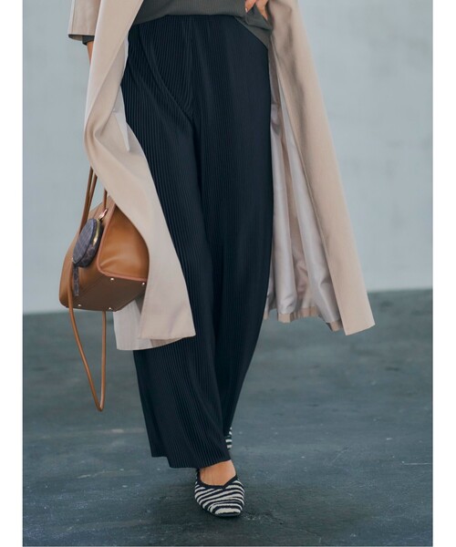 Cutie Blonde（キューティーブロンド）の「◆【S-L】カラープリーツカットパンツ（その他パンツ・レディース・ブラック/ブルー/ブラウン系その他/ナチュラル/キャメル/ピンク系・01/02/03）」の2枚目の写真