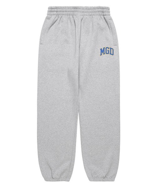 MAHAGRID（マハグリッド）の「【mahagrid】MGD COLLEGE SWEATPANT / マハグリッド MGD カレッジ ロゴ スウェットパンツ / セットアップ対応（スウェットパンツ・メンズ・ブラック/グレー/ネイビー・SMALL/MEDIUM/LARGE）」の3枚目の写真