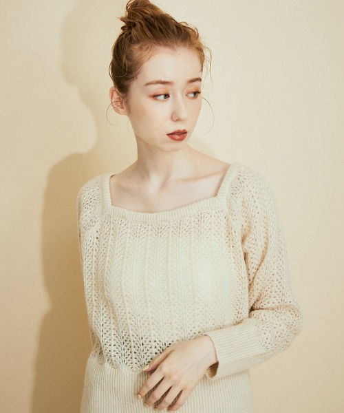 MADEMOISELLE ROPE'(マドモアゼル ロペ)の「バックリボンクロシェニットプルオーバー(ニット/セーター・レディース・オフホワイト/ピンク・38)」の8枚目の写真