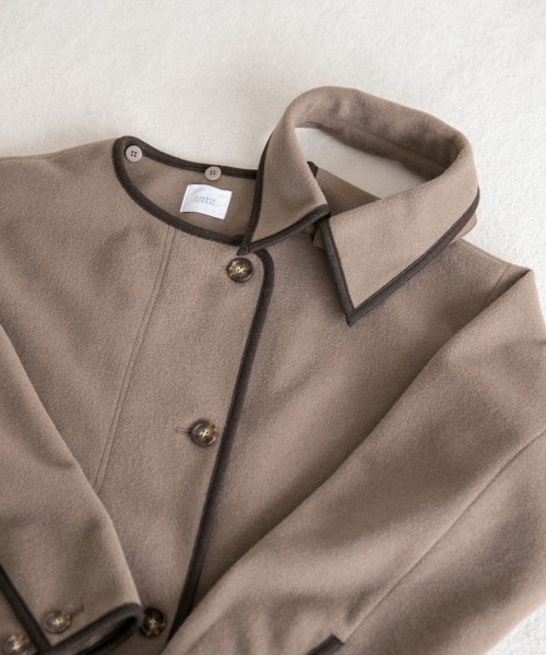 LOWRYS FARM（ローリーズファーム）の「ウールライクエリツキコート　952599（ノーカラーコート・レディース・ブラック/ブラウン/アイボリー・FREE）」の16枚目の写真