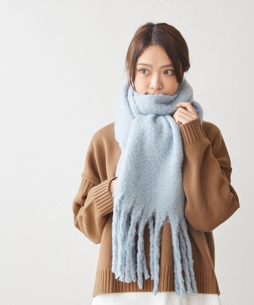 welleg（ウェレッグ）の「ふんわり ボリューム バルキーストール（ストール/ショール・レディース・ブルー/カーキ/イエロー/アイボリー/ブラウン/ライトグレー/パープル系その他/イエロー系その他/グリーン系その他・フリー）」の6枚目の写真