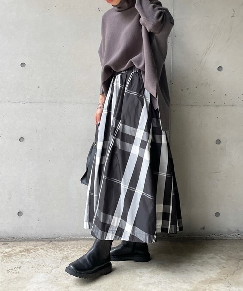 DouDou（ドゥドゥ）の「バイカラーポンチョニット（ニット/セーター・レディース・オフホワイト/チャコールグレー/ベージュ・FREE）」の19枚目の写真