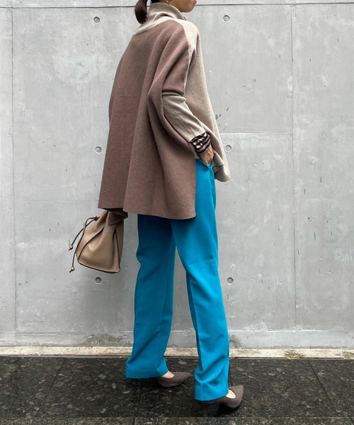 DouDou（ドゥドゥ）の「バイカラーポンチョニット（ニット/セーター・レディース・オフホワイト/チャコールグレー/ベージュ・FREE）」の17枚目の写真