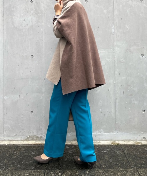 DouDou（ドゥドゥ）の「バイカラーポンチョニット（ニット/セーター・レディース・オフホワイト/チャコールグレー/ベージュ・FREE）」の14枚目の写真