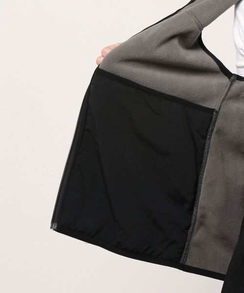 CHUMS（チャムス）の「[CHUMS/チャムス] ボンディングフリース ボアベスト（その他アウター・レディース・ブラック/ベージュ・M/L/XL）」の21枚目の写真