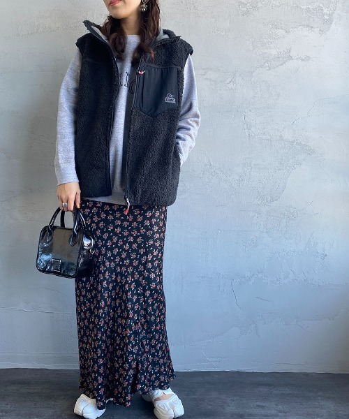 CHUMS（チャムス）の「[CHUMS/チャムス] ボンディングフリース ボアベスト（その他アウター・レディース・ブラック/ベージュ・M/L/XL）」の7枚目の写真