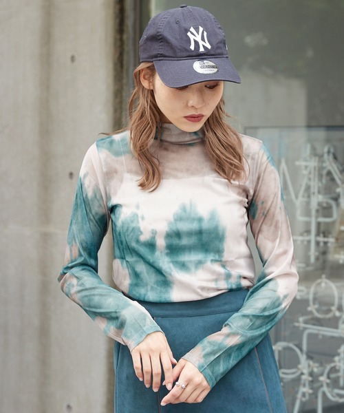 byYOUANCE（バイユアンス）の「シアーハイネックロンTEE（Tシャツ/カットソー・レディース・ブルー系その他/ブラック/グリーン系その他/ホワイト/ブラック系その他/その他2/その他1・FREE）」の4枚目の写真