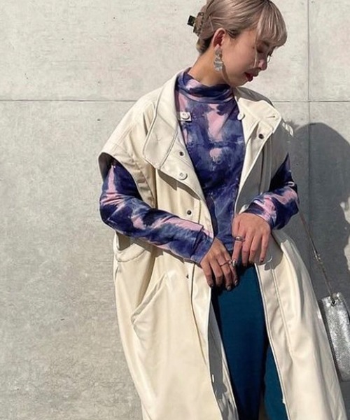 byYOUANCE（バイユアンス）の「シアーハイネックロンTEE（Tシャツ/カットソー・レディース・ブルー系その他/ブラック/グリーン系その他/ホワイト/ブラック系その他/その他2/その他1・FREE）」の5枚目の写真