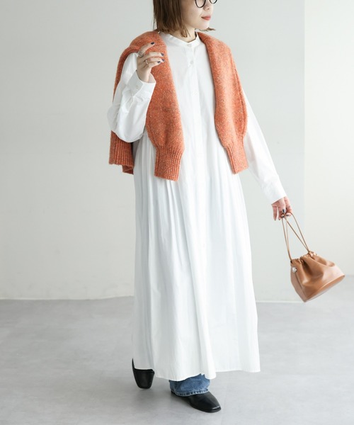 DISCOAT（ディスコート）の「【WEB限定】ウエストタックシャツワンピース（シャツワンピース・レディース・ブラック/ブラウン/カーキ/ホワイト/ベージュ・FREE）」の2枚目の写真