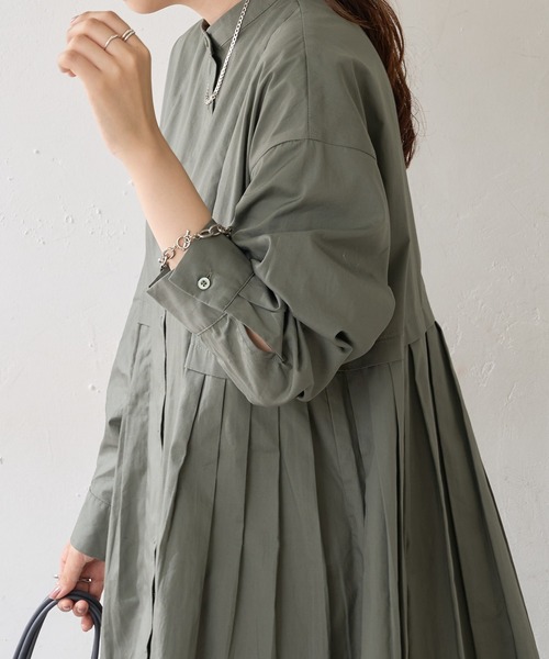 DISCOAT（ディスコート）の「【WEB限定】ウエストタックシャツワンピース（シャツワンピース・レディース・ブラック/ブラウン/カーキ/ホワイト/ベージュ・FREE）」の12枚目の写真