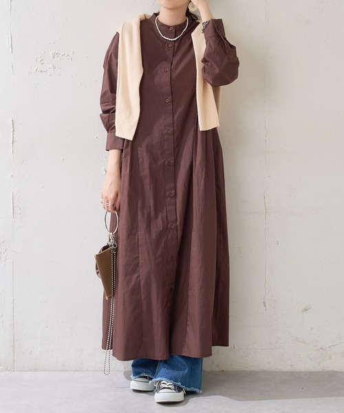 DISCOAT（ディスコート）の「【WEB限定】ウエストタックシャツワンピース（シャツワンピース・レディース・ブラック/ブラウン/カーキ/ホワイト/ベージュ・FREE）」の19枚目の写真