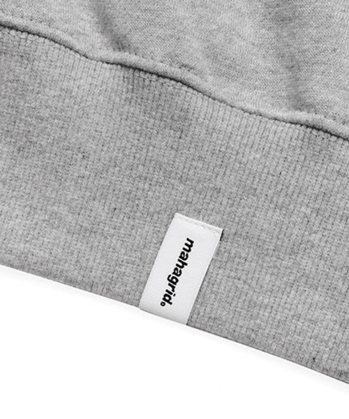 MAHAGRID（マハグリッド）の「【UNISEX】MAHAGRID／RAINBOWロゴクループルオーバー　2237626（スウェット・レディース・ブラック/グレー・SMALL/MEDIUM/LARGE/X-LARGE）」の9枚目の写真