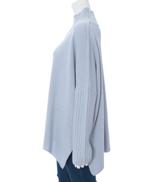 fifth（フィフス）の「サイドスリットハイネックリブスリーブニット（ニット/セーター・レディース・オフホワイト/ブラック/ブルー・MEDIUM）」の9枚目の写真