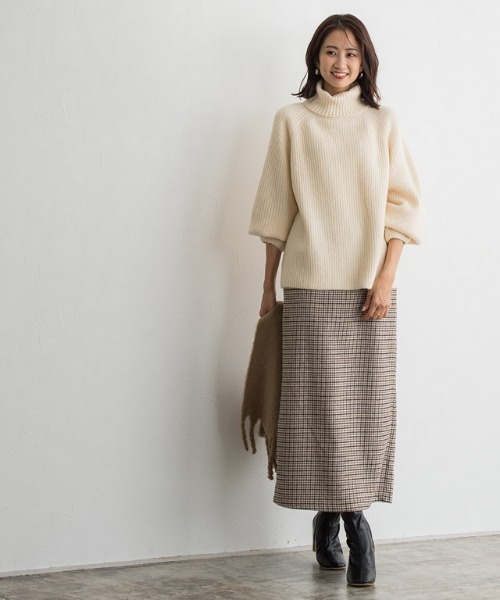 Pierrot（ピエロ）の「ふんわりウォッシャブルタートルニット（ニット/セーター・レディース・アイボリー/モカ/杢グレー・M/L）」の7枚目の写真