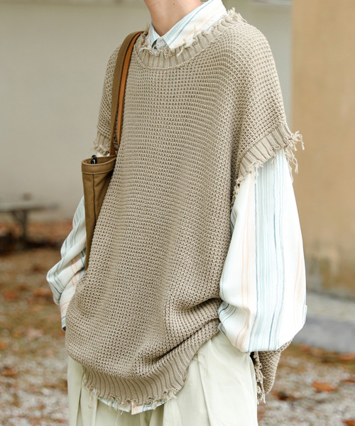 neos（ネオス）の「【neos -addictive design-】ビッグシルエット ダメージ加工 ラーベン編み ニット ベスト（ベスト・メンズ・ホワイト/ブラック/ベージュ/ブラウン/ブルーグレー/チャコール・MEDIUM/LARGE）」の6枚目の写真