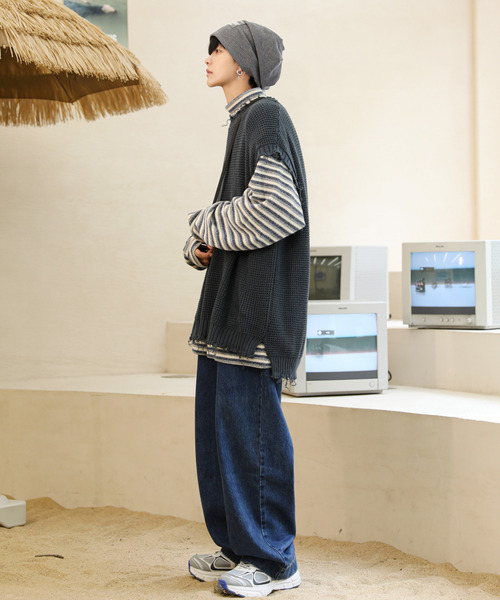 neos（ネオス）の「【neos -addictive design-】ビッグシルエット ダメージ加工 ラーベン編み ニット ベスト（ベスト・メンズ・ホワイト/ブラック/ベージュ/ブラウン/ブルーグレー/チャコール・MEDIUM/LARGE）」の9枚目の写真