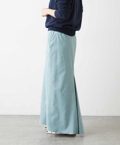 Omekashi(オメカシ)の「ストレッチバックテールスカート(スカート・レディース・ブラック/イエロー/オフホワイト/グリーン・36/38)」の5枚目の写真