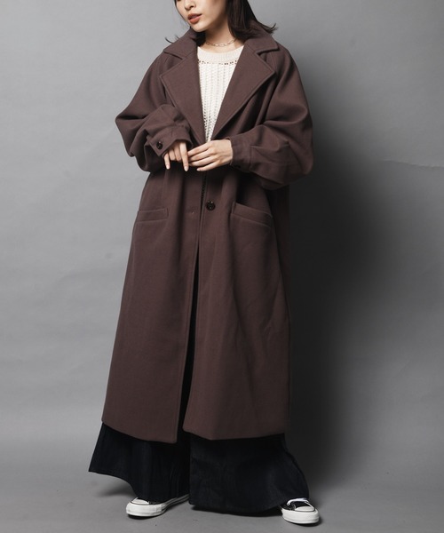 ARCANUM DESIGN（アルカナムデザイン）の「WEB限定 ARL ボリュームスリーブラグランコート（ステンカラーコート・レディース・ブラック/ブルー/アイボリー/モカ・FREE）」の3枚目の写真