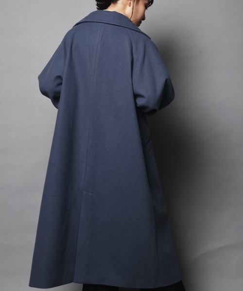 ARCANUM DESIGN（アルカナムデザイン）の「WEB限定 ARL ボリュームスリーブラグランコート（ステンカラーコート・レディース・ブラック/ブルー/アイボリー/モカ・FREE）」の16枚目の写真