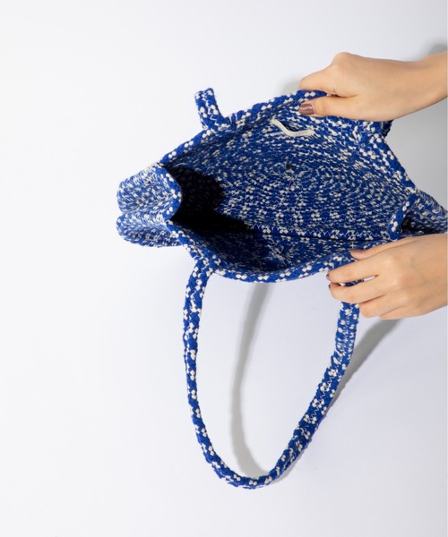 MILLION CARATS（ミリオンカラッツ）の「【LOVESTITCH】カリフォルニアの老舗ブランドが手掛けるラウンドトート（ショルダーバッグ・レディース・ブルー・FREE）」の5枚目の写真