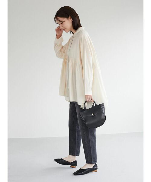 Green Parks(グリーンパークス)の「シャーリングイレヘムチュニック(シャツ/ブラウス・レディース・オフホワイト/ミント・FREE)」の6枚目の写真