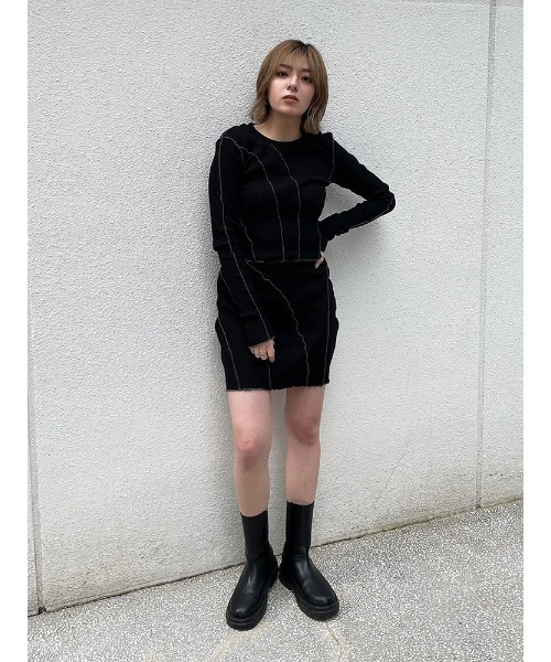 ENVYM（アンビー）の「スイッチングリブＴＯＰＳ（Tシャツ/カットソー・レディース・ブラック/グレー・FREE）」の19枚目の写真