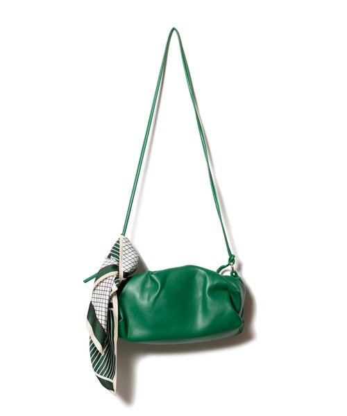 LAYMEE（レイミー）の「Scarf bag / スカーフバッグ（ショルダーバッグ・レディース・グリーン/ブラック/ピンクベージュ・FREE）」の3枚目の写真
