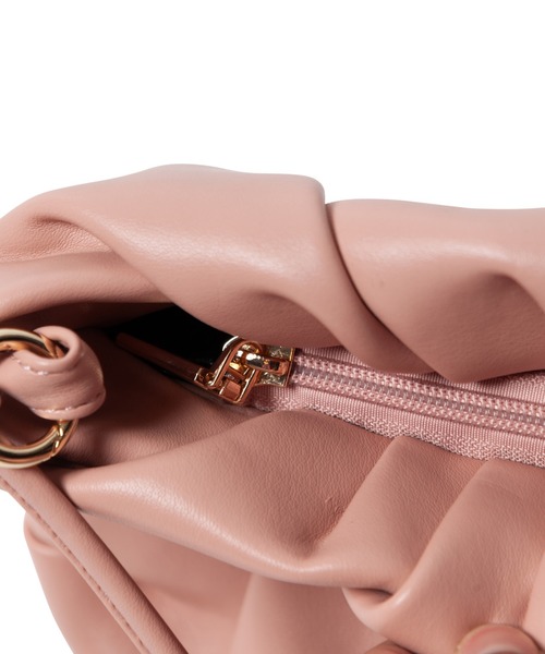 LAYMEE（レイミー）の「Scarf bag / スカーフバッグ（ショルダーバッグ・レディース・グリーン/ブラック/ピンクベージュ・FREE）」の7枚目の写真