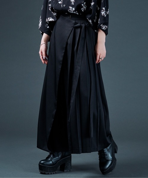 Ellno Loset（エルノロゼット）の「ラッププリーツパンツ（その他パンツ・メンズ・ブラック・SMALL/MEDIUM/LARGE）」の22枚目の写真