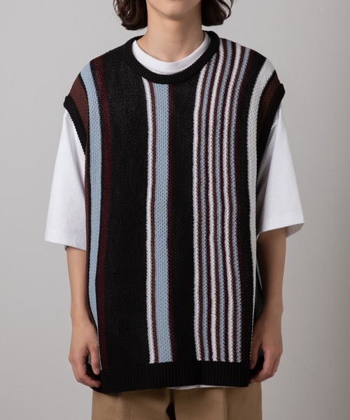 WEGO(ウィゴー)の「WEGO/レトロストライプニットベスト(ベスト・メンズ・ブラック/ダークグリーン・LARGE/MEDIUM)」の19枚目の写真