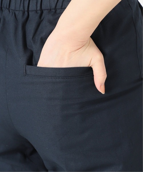 IENA（イエナ）の「《追加2》コットンリネンオックスワイドパンツ（その他パンツ・レディース・ネイビー/カーキ/アイボリー・38/36/34/40）」の18枚目の写真
