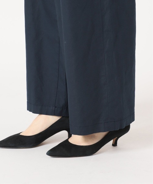 IENA（イエナ）の「《追加2》コットンリネンオックスワイドパンツ（その他パンツ・レディース・ネイビー/カーキ/アイボリー・38/36/34/40）」の13枚目の写真