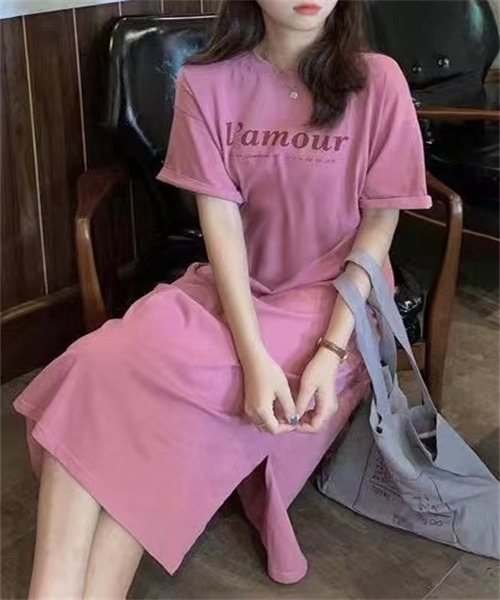 Dream garden(ドリームガーデン)の「サイドスリット Tシャツワンピース(ワンピース・レディース・ブラック/ピンク・M/L/2XL/XL)」の2枚目の写真