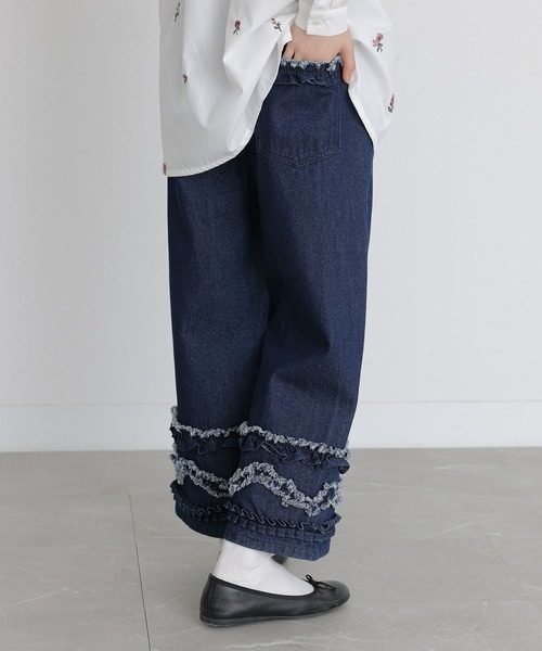 somari imagination（ソマリ イマジネーション）の「『フリルデザインクロップドデニムパンツ』（デニムパンツ・レディース・インディゴブルー・2/1）」の9枚目の写真